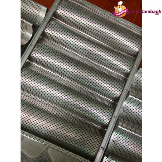 Khay nướng bánh mì Sanaky
