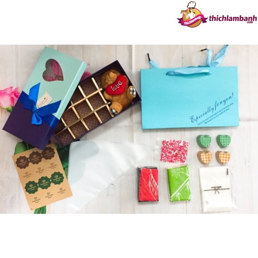 Kit sản phẩm làm chocolate kèm cup nhôm