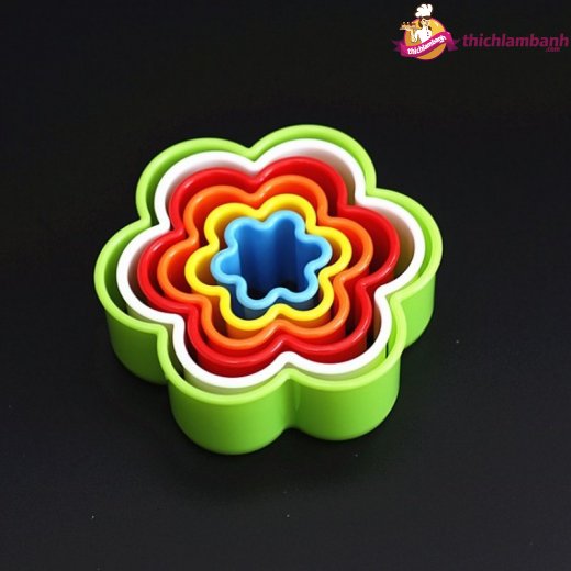 Bộ 6 nhấn nhựa hoa mai
