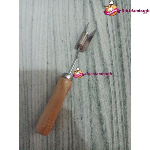 Dụng cụ lấy mắt dứa