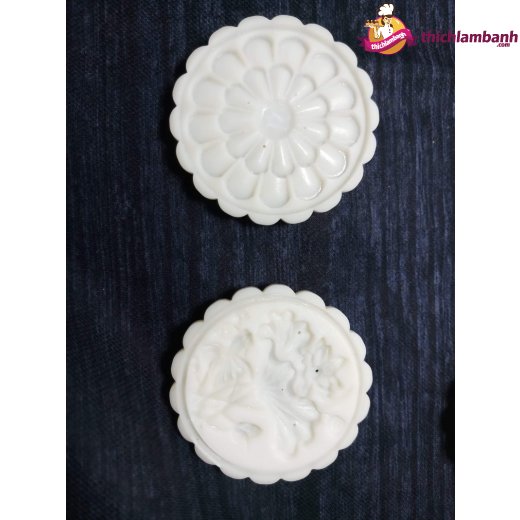 Khuôn lò xo 125g 4 mặt thỏ lá sen