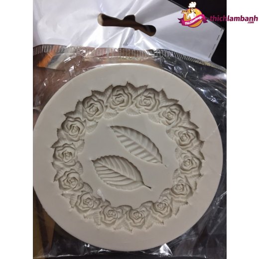 khuôn 4D Vòng hoa lá mỏng