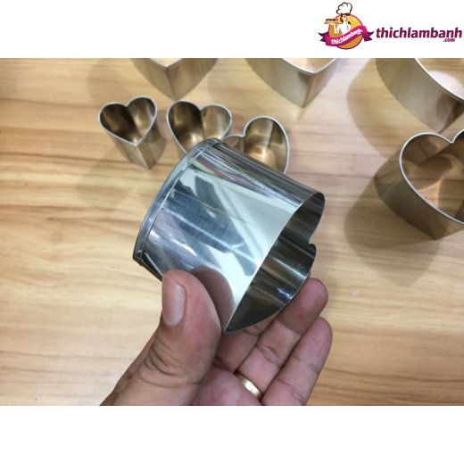 Bộ Nhấn hình tim không đáy 8 cái
