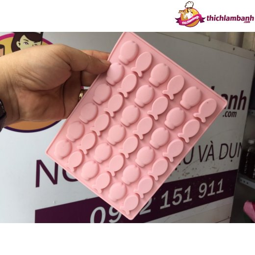 Khuôn silicon 36 con cá nhí