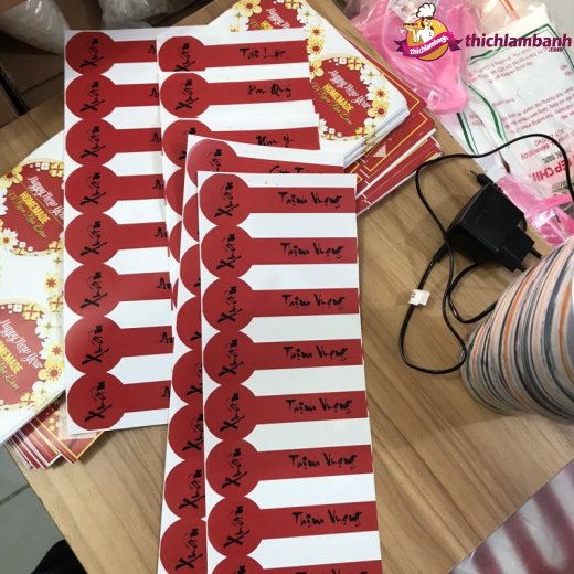 Tem dán tết dài set 48 con