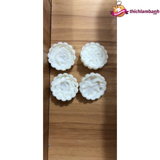 Khuôn lò xo 50g tròn 4 mặt hoa