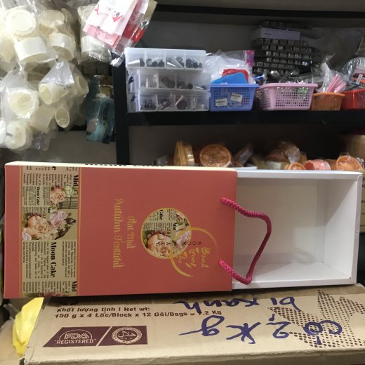 Hộp trung thu 2 bánh 200-250g kéo hồng