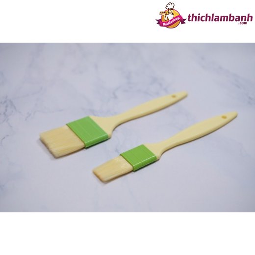 Chổi quét cán xanh nhựa 2.5cm