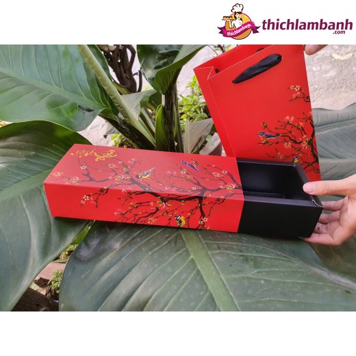 Hộp giấy Hoa Xuân