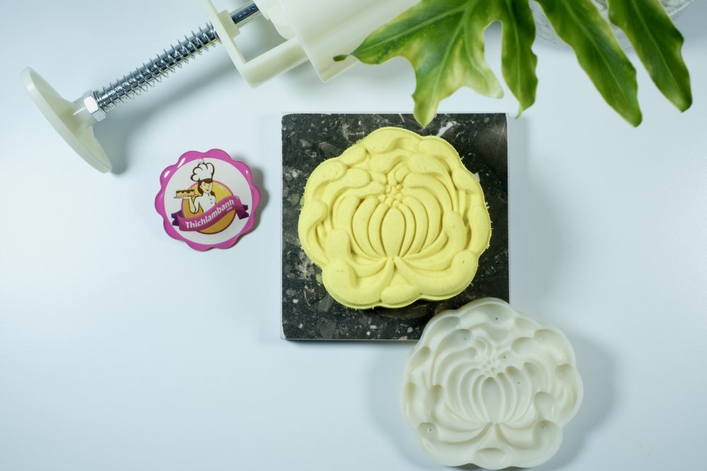 Khuôn lò xo 150 1 mặt hoa cúc