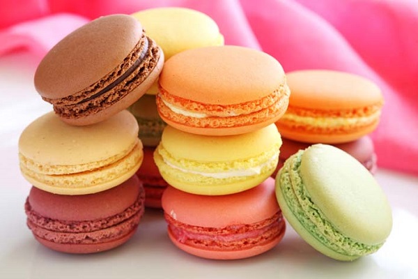 Tấm silicon nướng bánh Macaron - 30 ô