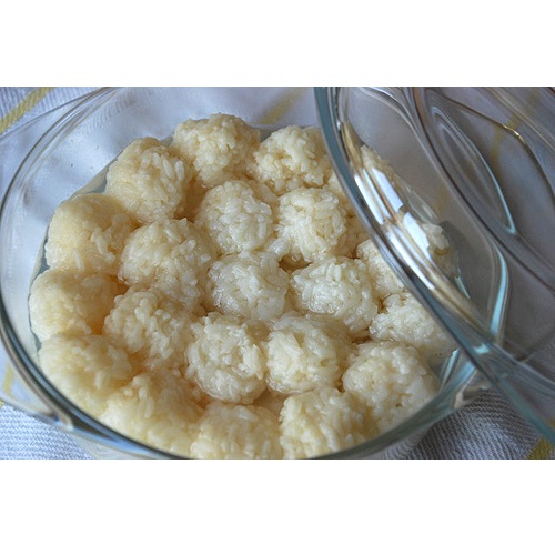 Men ngọt làm cơm rượu hiệu con công 11 gr
