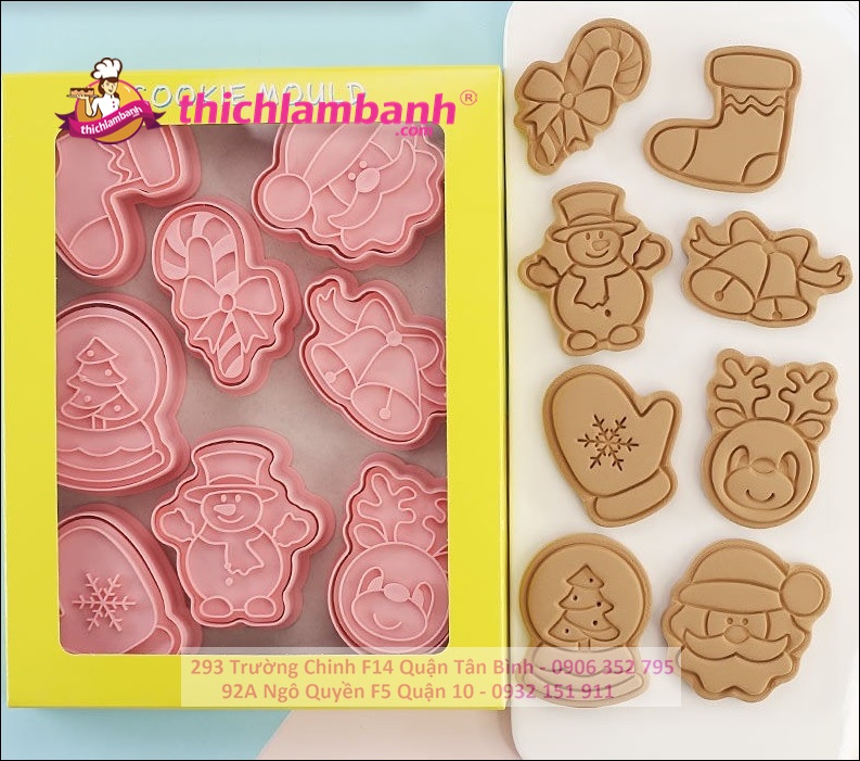 Bộ 8 nhấn bánh quy Giáng sinh Cầu tuyết / Cookie cutters B115