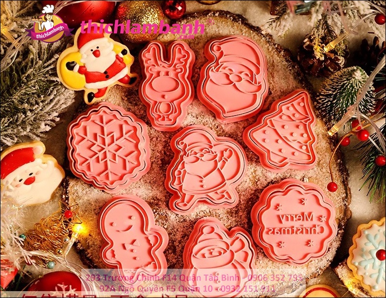 Bộ 8 nhấn bánh quy Giáng sinh Cây thông / Cookie cutters B114