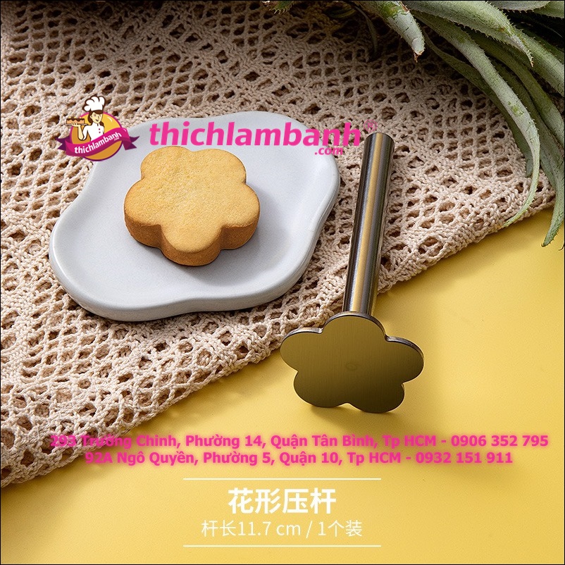 Cây Nhấn Bánh Dứa Hình Hoa