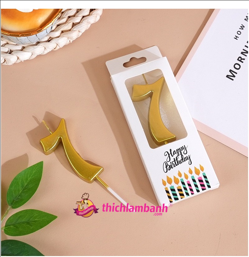 Nến số nhũ vàng sinh nhật