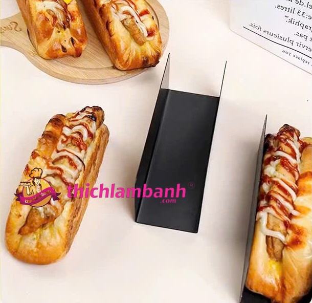 Khuôn bánh mì chữ U 15cm